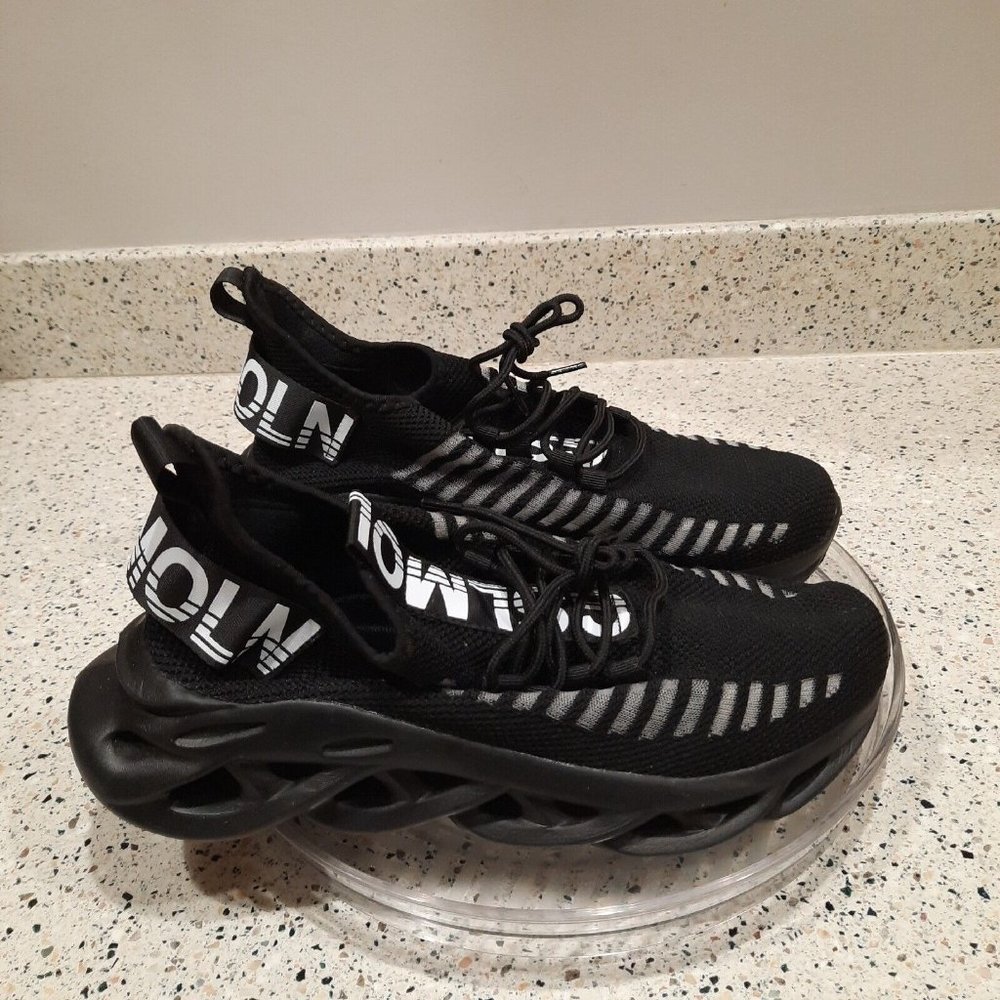 GSLMOLN Mens Black Lace Up Lightweight Athletic Running Shoes Size 41 US 8